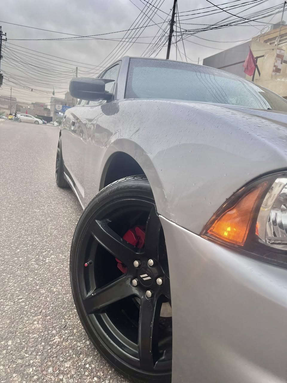 سلام عليكم للبيع او مراوس جارجر موديل 11 كلين تايتل كفالة عامة ماشية 170 الف كيلو السيارة جاهزة كير محرك حدادية مكفولات السيارة علية كت كامل SRT محرك 3600 ويل حجم 20 نجمة القوية مكاني كربلاء السعر 142 الشراي يتصل وبي خير ***********
