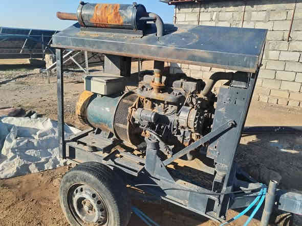 توليد  30  كف  

جاهزه محرك وجنيتر شرط العمل 

مكان جنوب غرب الموصل 

السعر 15 ورقة 

*********** للستفسار
