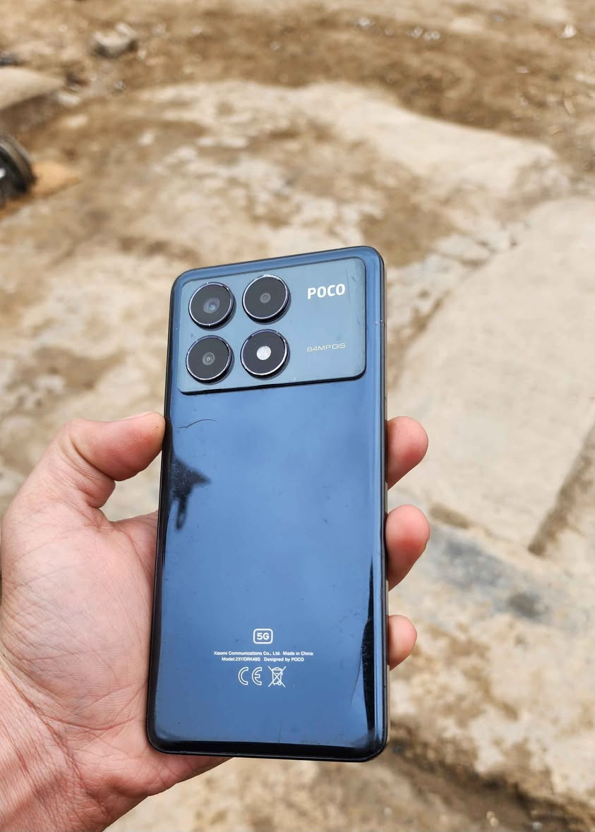 بوكو x6 pro ذاكره 512 عشوائية 12 +12 شحن 67 واط مبدل شاشه وكاله مكاني بعقوبة فلكه الأمين 
***********
سعره 175 نهائي بدون اي عمله بعقوبة, ديالى
