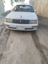 تويوتا كراون • رقم ذي قار • مضروبه