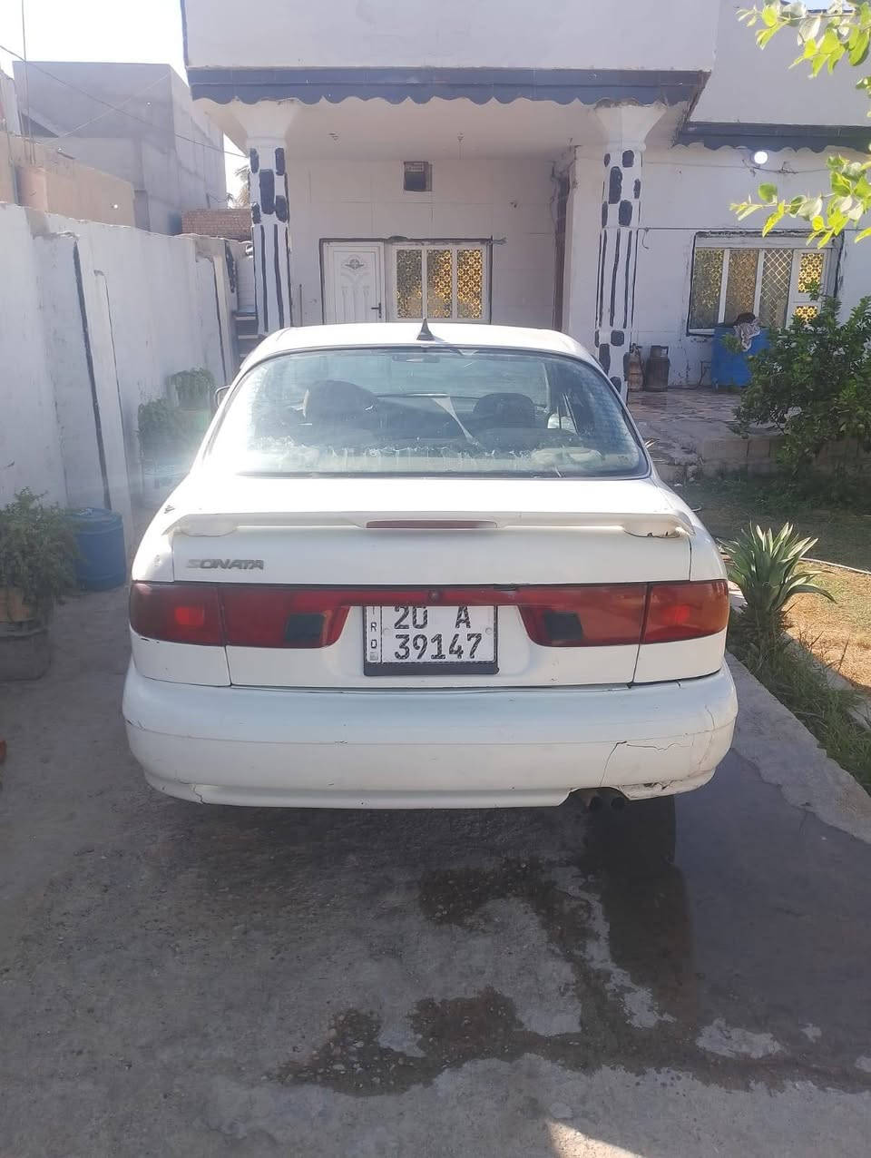 سلام وعليكم سوناتا تو موديل 1994 سنويه بأسمي لل 29  كير جديد مكينه خير من الله كير اوتماتيك زوج تايرات جديد سياره نضيفه وشوفتهه حلوه كاعده نقص فقط دعاميه اماميه السعر 42 مع مجال حك الجيه سياره مال جناي عنوان ديالى خان بني سعد الاستفسار اكثر ***********
