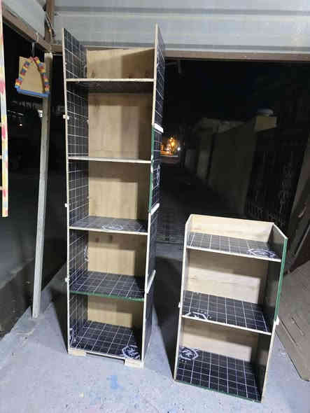 السلام عليكم لعمل وبيع كافه انواع اقفاص البلابل وخانات الطيور تفصال حسب الطلب يوجد لدينا اقفاص حجم صغار جمله مفرد وانواع البيوت جمله مفرد العنوان تكريت حي الجمعيه شارع المدارس للاستفسار خاص او هذا رقمي***********
