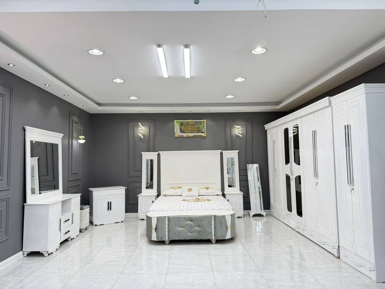 سعر الغرفه مليون  

شازلون مخزن سعره 75 الف حسب الطلب 

شازلون مقعد 50 الف حسب الطلب 

الدوشك سعره 150الف

اسعااار وعروض مميزة

(غرف نوم شغل عراقي) 

صبغ بويه درجه اولى 

موديلات واحجام مختلفه لعشاق الفخامة والتميز تناسب ذوقكم الكريم 

العنوان بغداد الامين الأولى 

يوجد توصيل لجميع المحافظات 

للحجز والاستفسار مراسله الصفحة او الاتصال يتوفر واتساب ***********
