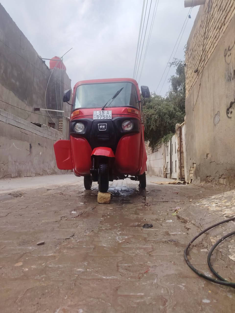 مكلف بل نشر تكتك البيع موديل 21 شهر 8 طالعه 22 تكتك كفاله من كلشي سعره 9 بيه مجال قليل الا مو شراي لا يعمل رجاآآ وهاذ رقم راعيه *********** عده وتساب
