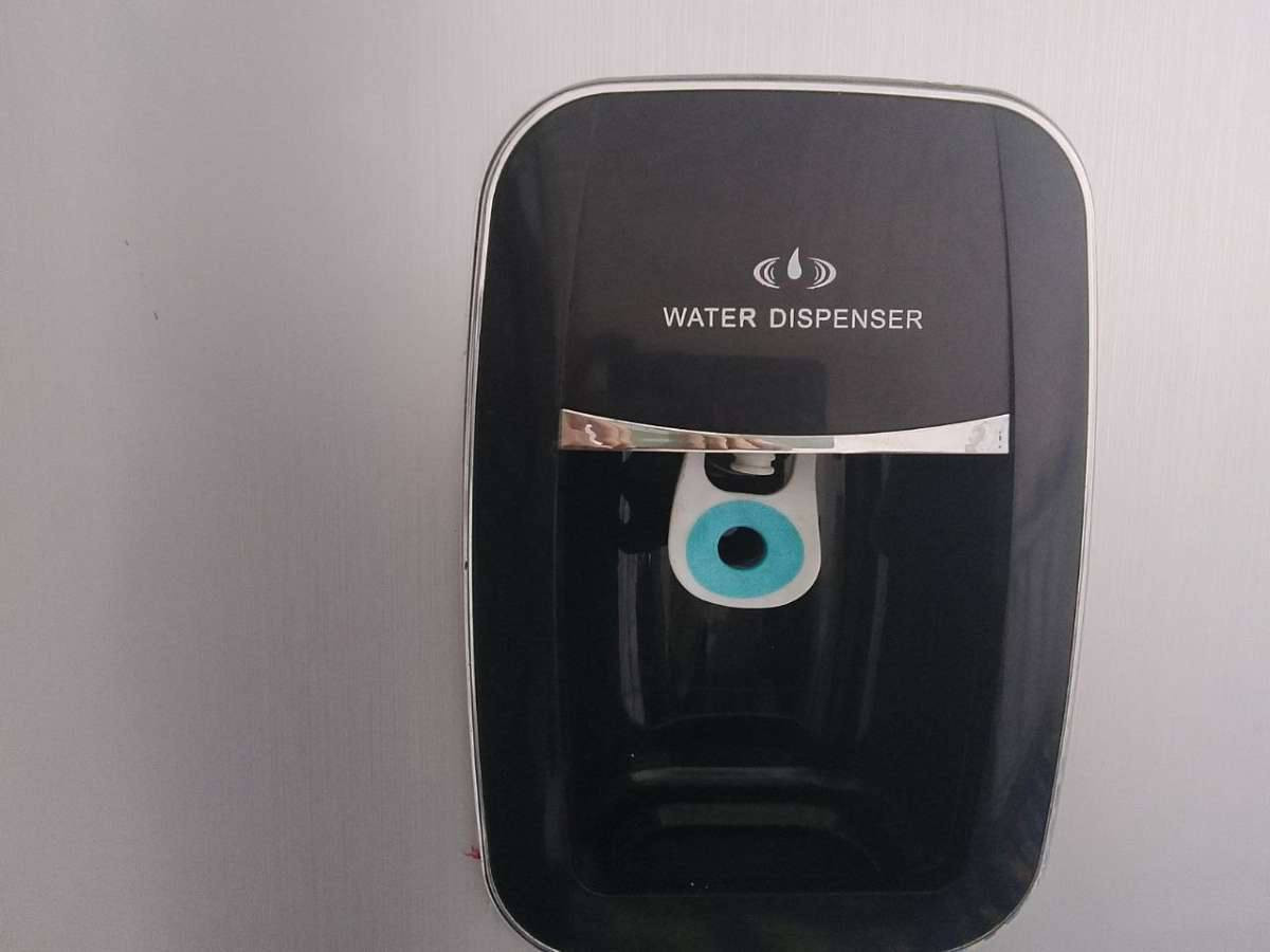 ثلاجه للبيع استخدام قليل بعدها جديده


**إذا كنت صاحب هذا الإعلان وتريد حذفه لأي سبب، رجاءا أرسل رسالة إلى الدعم الفني**