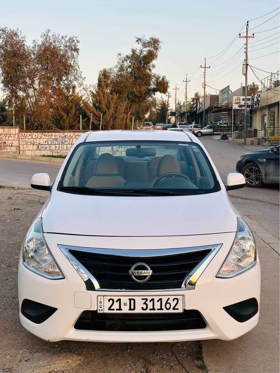 نیسان سەنی ٢٠٢٠ 
بی بۆیاخ بی سارد 
سەنەوی ١٠ ڕۆژی ماوە بەسەر بچێت 
٧٠ هەزار ڕۆشتوە 
سعری ١١٥$
*********** Singapore
