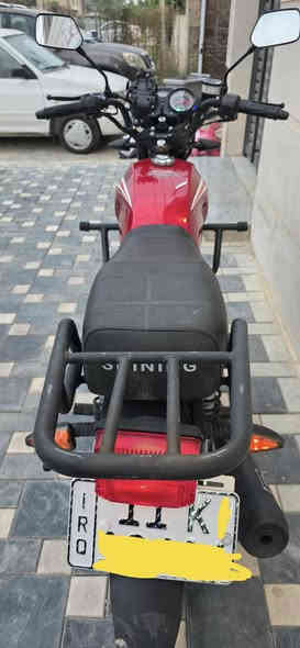 السلام عليكم ورحمة الله وبركاتة
دراجة شاينك 2023 للبيع 
الدراجة مرقمة بغداد بيها لوحات ثنين انلكيزي
الدراجه ماشية 10 الاف حقيقي 
الدراجة نضيفة جدأ مداريها بالدهن ومامتعبها وتجي تشوف بعينك وتفحص 
الدراجه وياها زوج تايرات واقية طين 
والسنويه بسمي ثاني يوم التحويل 
السعر 1750 وبيها مجال 
العنوان بغداد حرية 
للاستفسار واتساب او ***********
