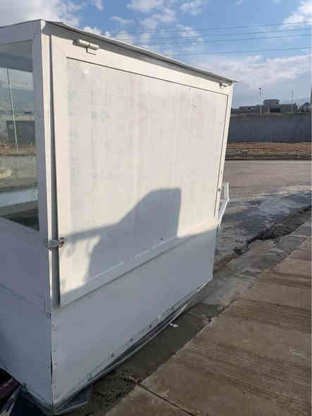 فرۆشتنی خێرا(قوفڵی ١٥٠هەزار)
عەرەبانەی لەفە(هەڵەبجەی شەهید)
گەیاندنم هەیە لەسەرحسابی کڕیار(***********) حلبجة
