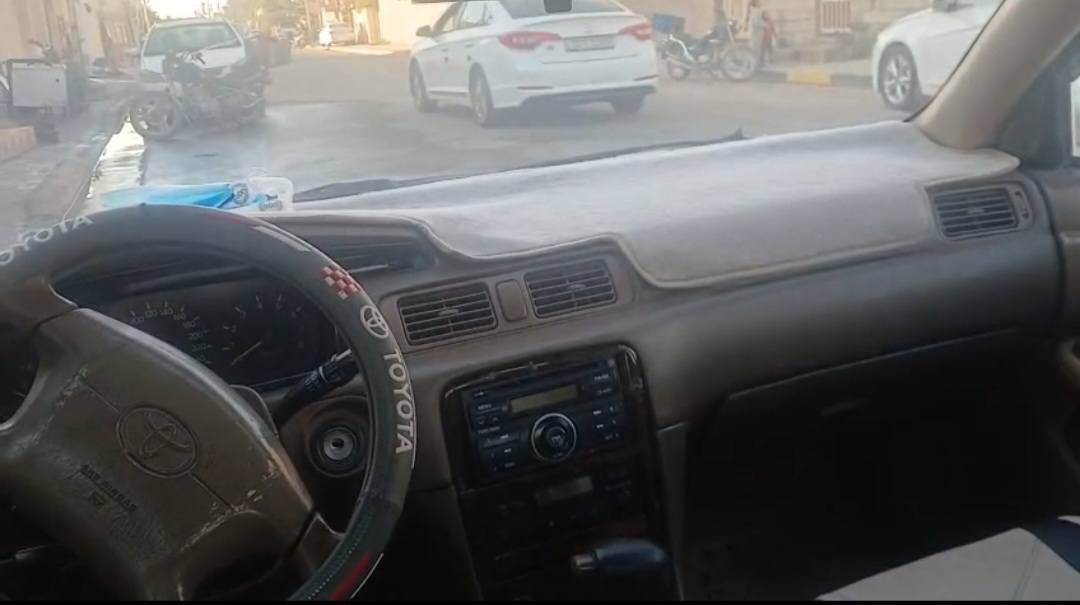 كامري موديل ٢٠٠٠ضربة بيها جاملغ ايسر صبغ حزام
رقم بغداد دولي انكليزي 
كير مكفول
محرك مكفول 
محرك ٣٠٠٠ /٦ سلندر
كهربايات كاملة
صدر جديد 
سيارة من دوام للبيت 
بسعر ٨٢ وبيها مجال بسيط
المكان صلاح الدين بلد
***********
