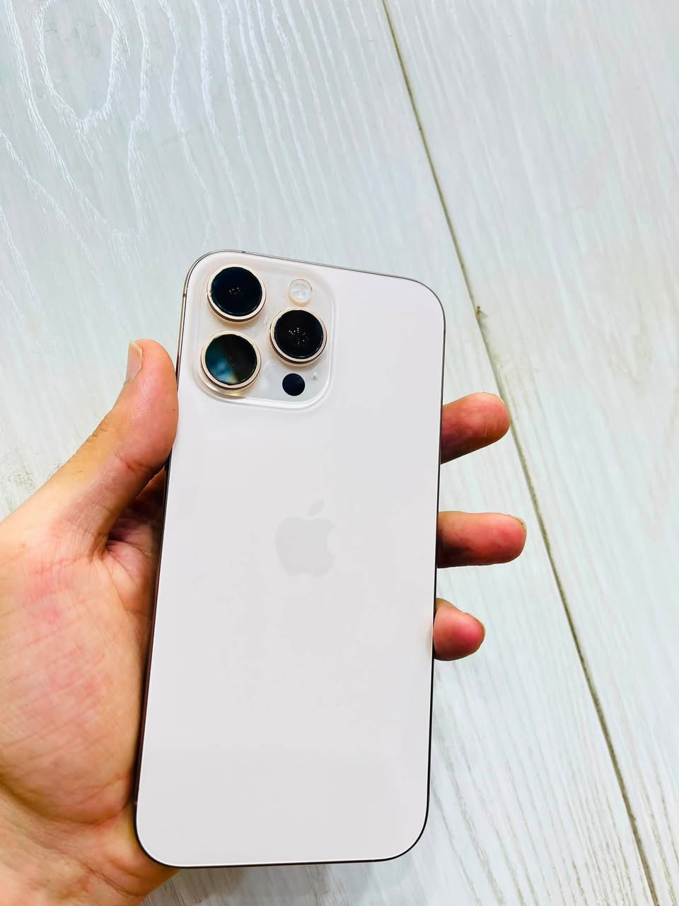 للبيع
iPhone 16 pro max 
. نسخه MASTER شرق اوسط 
. تك شريحه 
. ذاكره 256
. بطاريه 92‎%‎
. جهاز مامصلح ولا مفتوح 
. نظافه الجهاز 99‎%‎
. ملحقات الجهاز واير شاحنه مع الكارتون جهاز 
. سعره 1375 
. عنوان ناصريه شارع الحبوبي 
. واتساب ***********
