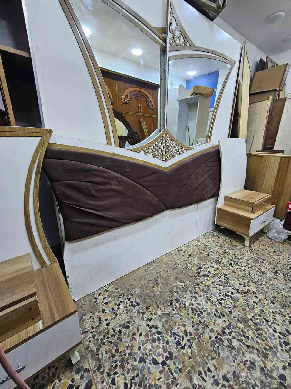غرفه نوم للبيع مابيها اي  ضرر 5 قطع  سعر 230 قفلهاااا عنوان شعب شارع صحه ديوان إذا شراي اتفضل خاص


**إذا كنت صاحب هذا الإعلان وتريد حذفه لأي سبب، رجاءا أرسل رسالة إلى الدعم الفني**