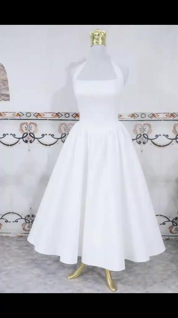 جديد غير مستخدم نفش مثل بدله العروس بس انزك سعره ٦٠ الف الي تريده تدخل خاص توصيل متوفر


**إذا كنت صاحب هذا الإعلان وتريد حذفه لأي سبب، رجاءا أرسل رسالة إلى الدعم الفني**