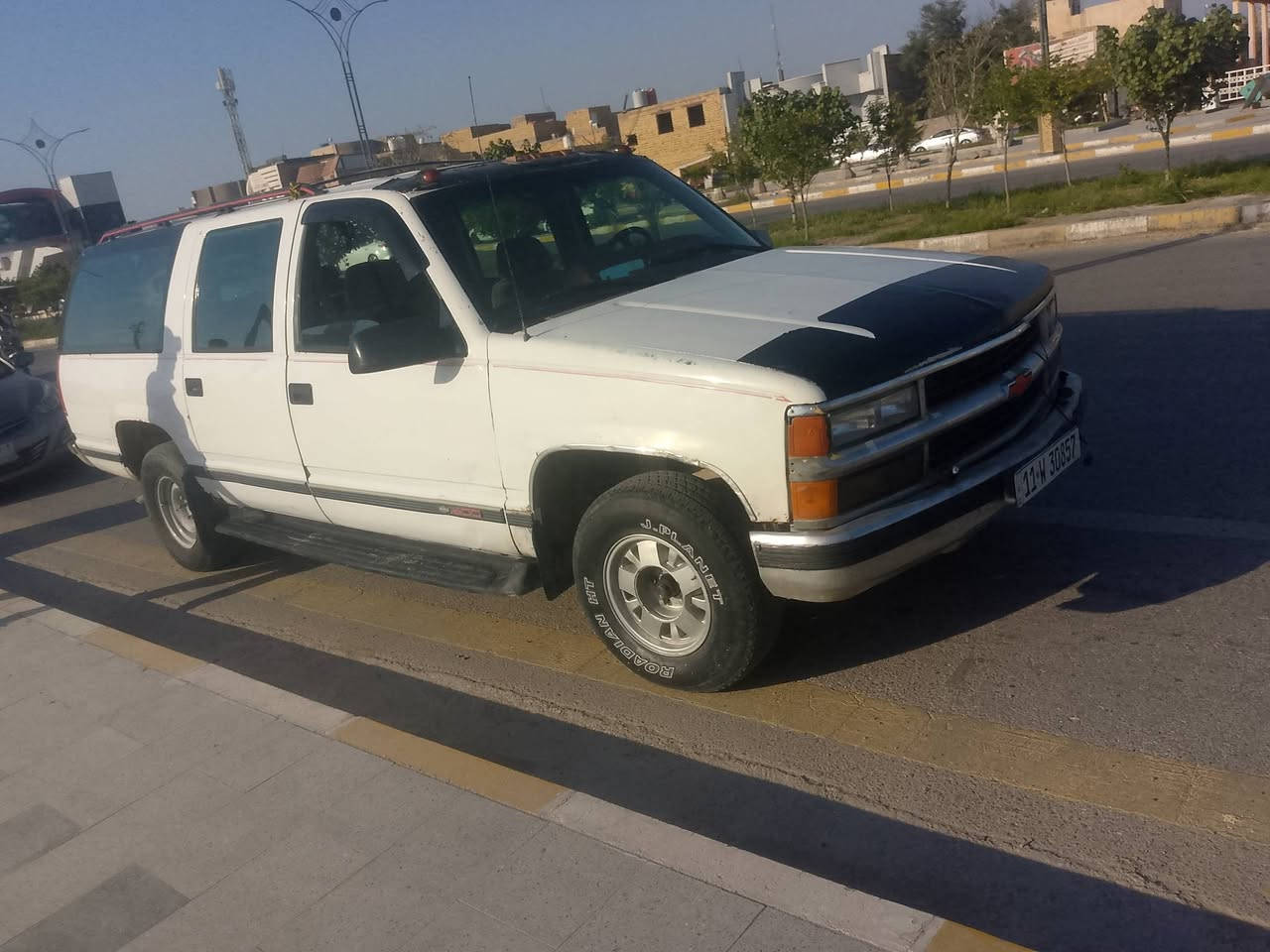 موديل 1993ميكنه بلاد كير بلاد لا تنفيس ولا تبخير نعمه سياره رقم دولي مدور ثاني يوم كهربائيات كلها شغاله حدادية جديده سعرها 35وبيها مجال ‏‪***********‬‏
