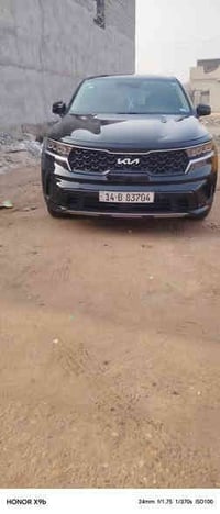 سورنتو 2023 محرك 2500 وارد أمريكي 7 راكب فئه LX كامره خلفيه  حساسات ام...