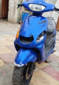 دراجه نوع دولفين فحل دراجه جديده بس جهة من كفرات متكسره مكينه جديده ما...