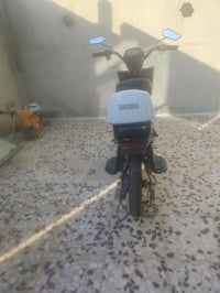 #دراجه شحن للبيع العقل مال الدراجه عاطل  للتواصل07740954251