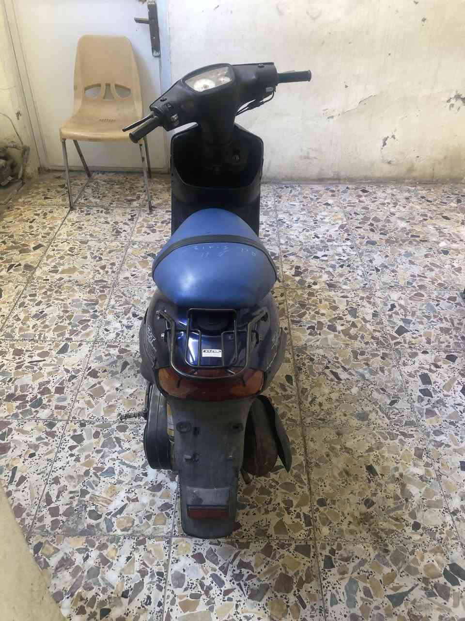 دراجه بيجي ٦٠ ياباني اصلي كفرات اصليه شغاله سلف و هندر و كهربائيات كامله قفل ستيرن قفل صندوك كامله الدراجه مكينه تخبل بيها العنون مدينه الصدر الشراي يجي خاص ***********
