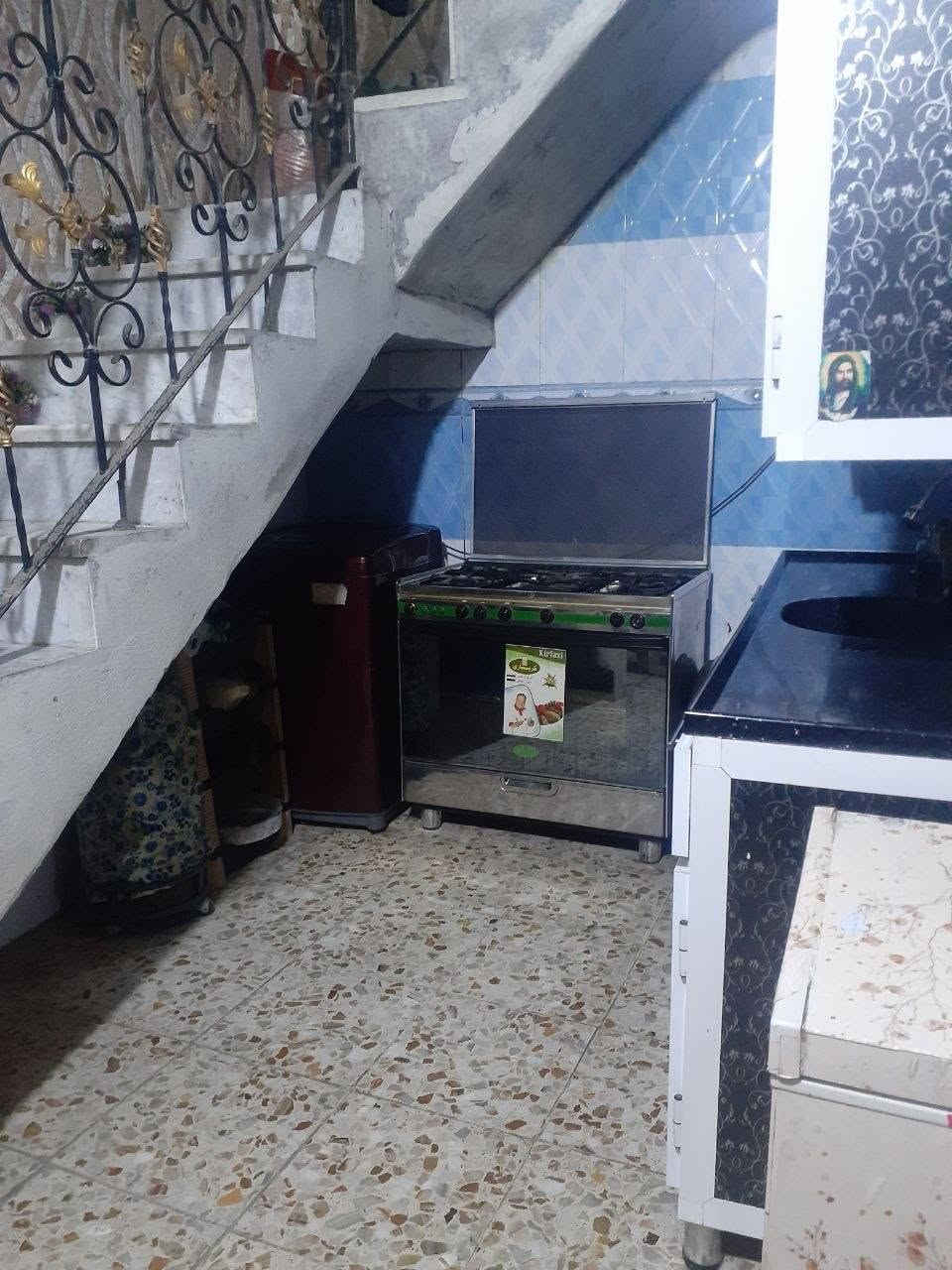 نصف قطعه للبيع شرگ طابقين مسلح قطاع 27 
السعر 115 وبي مجال للاستفسار الاتصال على الرقم ***********
