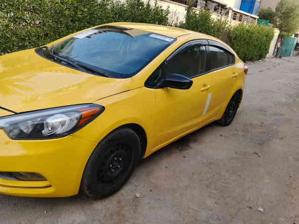 فورتي موديل 14 سياره وارد امريكي ملاحظه السياره جاهزه من كل شيء تخم تاير تبريد شغال رقم بغداد مشروع وطني مكان السياره بغداد بلديات السعر 91 وبيها مجال اتصال فقط ***********
