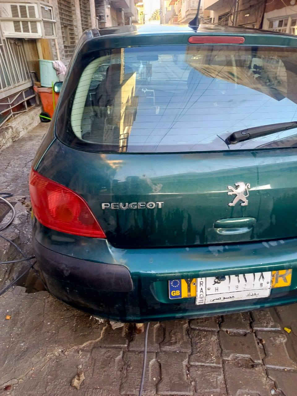 للبيع سياره بيجو فرنسي 307 موديل 2005
لون زيتوني ورقم بغداد 
العطل بيها فقط العقل
السعر 60
التواصل على الرقم
***********
