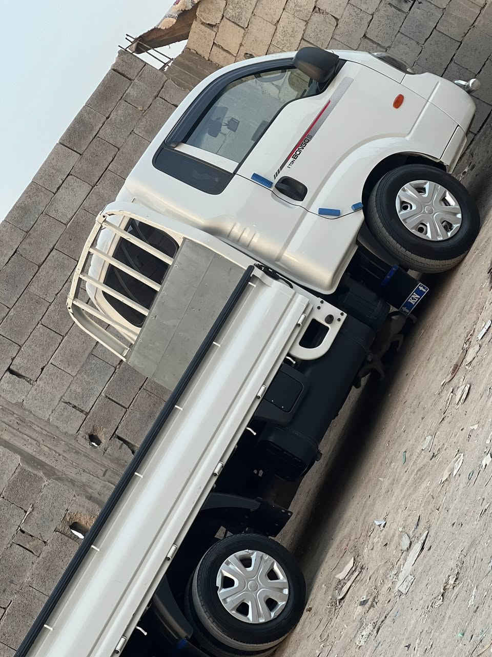 سلام عليكم كيه بنكو البيع مديل 2023 كفاله عامه مسكر اوتو فول مواصفات العوان بصره حي الزيتون *********** السعر 210 وبيه مجال
