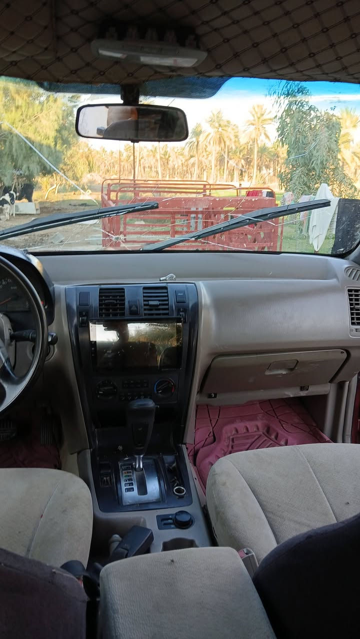 تريكان 2006كير ومحرك ففتي بانزين سنويه 27 بسمي السعر 69وبيه مجال رقم بغداد نكليزي رقم الهاتف ***********مكاني ديالى
