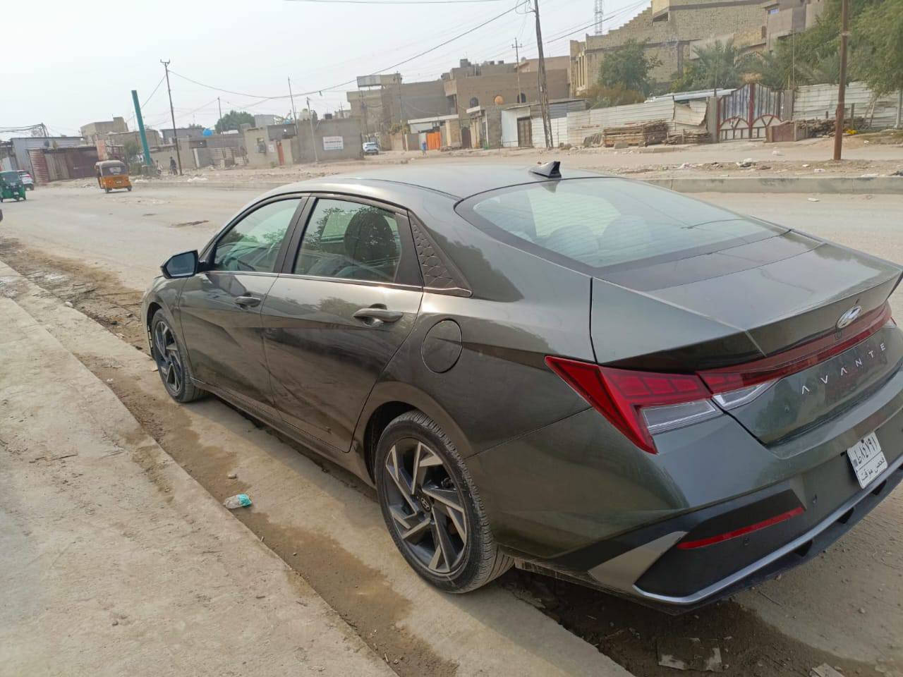 السلام عليكم النتر 2024
وارد امريكي فول مواصفات المتد الخير
بيها جملغ خلفي وقبق صندوك بدون رقم 
مراوس ب سياره كيا سبورتج او توسان حصرأ
 السعر 152
عنوان بغداد ***********
