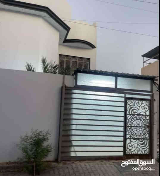 يعلن مكتب المرتضى للعقارات عن توفر
بيت للبيع ، في البراضعية ، قرب تمور العامري ، موقع ممتاز
طابقين ، بناء 2015 البيت جدا نضيف
المساحة / 200 متر
الواجهة / 10 متر
يحتوي الطابق الارضي على / غرفتان وصالة واستقبال ومطبخ وكراج وحديقة وصحيات
الطابق الثاني / 4 غرف من ضمنها غرف سويت وصالة وصحيات
سعر البيت / 450 مليون

توجد لدينا عروض اخرى
للأستفسار الاتصال على الارقام التالية
قسم البيع / *********** - ***********
قسم الايجارات / ***********
نستقبل كافة العروض والاعلانات نشرها وترويجها مجانا
عنوان المكتب / الجنينة / شارع جامع الكرناوي / مقابل فتافيت سنتر
