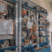 فاترينات 10قطع لبيع لتواصل 07729036041