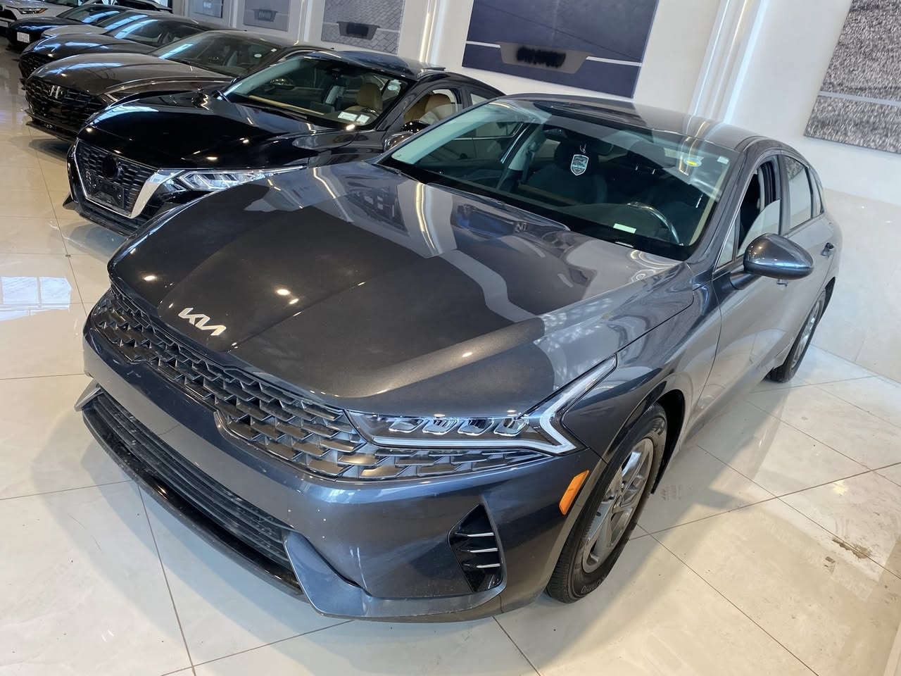 K5موديل 2024                                                               جاملغ امامي صبغ جاملغ خلفي بدون ايرباك 
بدون دواخل ماشي 28000mail
مواصفات LXS
رقم استفسار واتساب 
***********
***********
مكان اربيل
