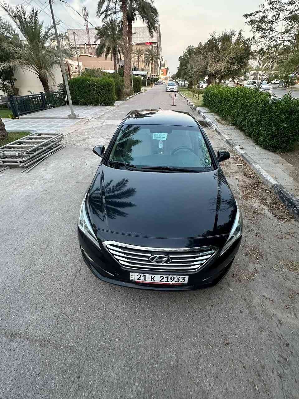 سوناتا 17 وارد امريكي 
حادثه دعامية فقط وجاملغ كلير والصور والسونار منشورة
 نص مواصفات كامره دوارة وشاشة جبيرة داخل بيجي كاملة اي نقص مابيه تخم تاير و ويل سبورت جديد ومشتغل ادامة السيارة الباتري والبلكات والدسكات  وصدر السيارة نضيف وباقي الامور عدسة زنون والمكينة معلاية رقم سليمانية الجديد ل 2030 والسيارة بأسمي 
السعر 125 وبيه مجال بسيط 
ماشية 120 الف
***********
