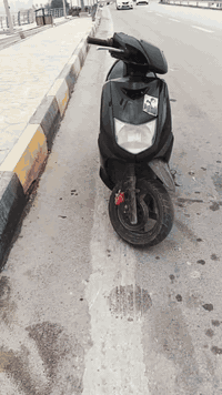 السلام عليكم سكنس نسيا للبيع دراجه حلوه شلع ومعدل عارضها 500 دراجه ما بيها اي نقصه دراجه تاخذها مال طرق بعيده مكاني بغداد السيديه *********** واتساب
