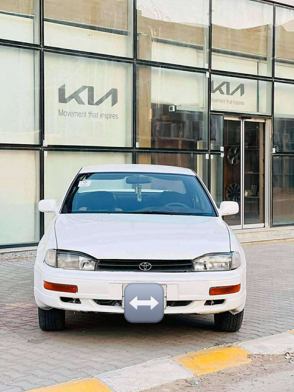 تويوتا كامري موديل 92 لون 
 ابيض
رقم اربيل شرط التحويل والغرامات 
السيارة بلادي يسرى بدون تحوير 
السيارة محرك كير شرط
محرك 4 اسلندر شرط لا تبخير ولا تنقيص 

تبريد ثلج شرط صدر دبلات جدد
اربع جامات كهربائي
قفل مركزي 
السيارة جديدة داخل وخارج وترايها فول 
السيارة بسعر مناسب جدا 52 وبيها مجال للشراي 
العنوان صلاح الدين تكريت
للأستفسار ***********
