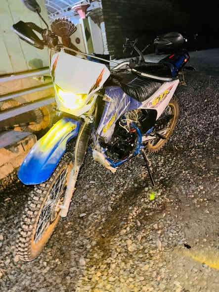 السلام عليكم ماطور كاويار موديل2025 ماشي اقل من الشهر السعر مليون و225 المكان جنوب الموصل قريه السفينة رقم الهاتف ***********
