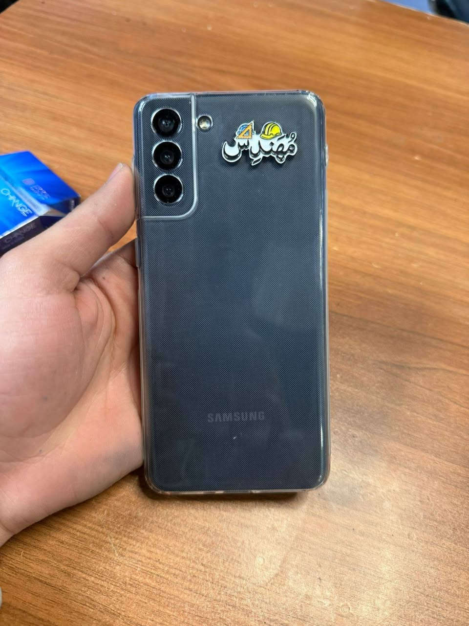 السلام عليكم S21 بلس للبيع ذاكره ١٢٨ عشوائيه ٨ بوبجي ٩٠ فريم كامره 8k بصمه بشاشه جديد شاشه نوعيه سوبر املد كامراته يخبلن كله شغال للبيع او مراوس بأيفون مكاني بغداد ***********
