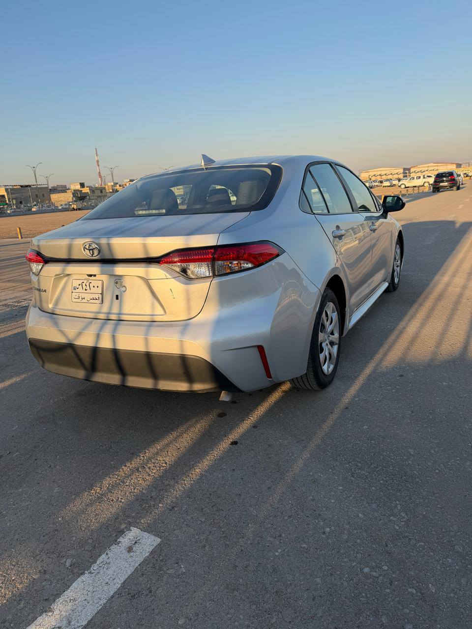 سلام عليكم سياره كورله موديل 2025 فحص موقت بأسمنه المنفيس صار اسبوعين من دخلت العراق السياره مكينه 200 دوش بيه جاملغ وبنيد مبدل وباب صفحة لايسره بيه صبغ بأمريكا السعر 152 الرقم ***********
