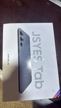 شباب  ايباد لبيع ذاكرته واحد تيره  يشغل بوبجي 60فريم موصفاته  قلم تحكم...