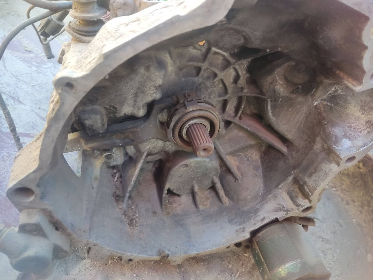 كير سوناتا توا عادي ضمان
سعره ١٠٠ مع بدل القديم بدون ١٢٥
مكاني بالحله مقابل بكر ابن علي طريق جامعة بابل مجاور شركة نيسان 
الا يوجد توصيل 
***********
