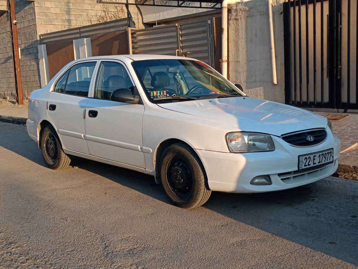 هونداي فيرنا موديل 2010 سياره حلوه ونضيفه گير ومكينه بشرط بس بي مكانات صبغ بدون قطره حادث ولا اي شي
 فقط تدفئه  ما يشتغل
تبريد ثلج 
السعر 76 وبيها مجال بسيط
مكاني كركوك كركوك, العراق


**إذا كنت صاحب هذا الإعلان وتريد حذفه لأي سبب، رجاءا أرسل رسالة إلى الدعم الفني**