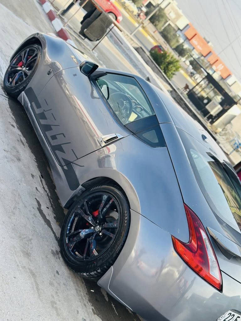 نيسان z370 
موديل 2020
رقم اربيل سنويا هزه جديد
حزام صبغ
سياره على وضع شركة كير مكينه كفاله برغي مامفتوح بيهم
مراوس مع F10 يفضل رقم شمالي 
سعر 165 مكان اربيل 
*********** وتساب
