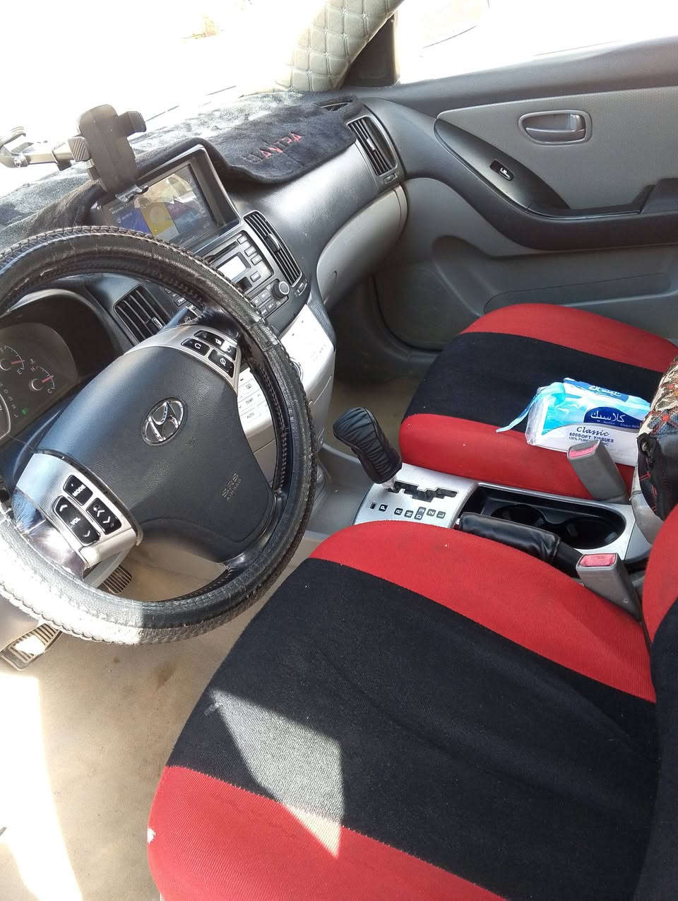 للبيع افانتي مكصوص تبريد تدفئه كلها بشرط محرك و كير بشرط سياره39بيها مجال قليل مكان ناحية مكحول جديده  ***********4
