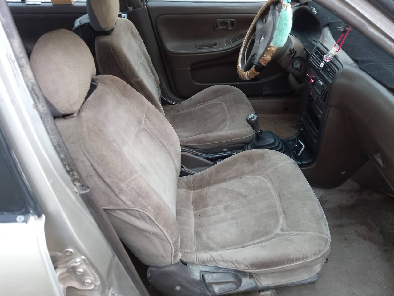 السلام عليكم نيسان سنه 92 موديل سياره رقم بغداد انجليزي صاحبها موجود باسمي ترى مراوس او بيع ***********
