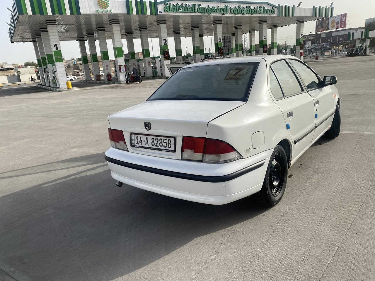 سلام عليكم سمند 2010 سياره لا ضربه ولا صبغ ولا ملكوطه كلها ع بلاد سنويه لل30 كير مكينه حداديه خير من الله وسياره ما ناقصها شي تايرات نضيفات فقط تبريد سياره ما اعرف كنبرسر او غاز ما مجيكه راعيها بل بصره ويريد تحويل مكاني جمهوريه سعر 42 بيها مجال  شراي يتصل 
***********واتساب رقم اتصال  ***********
