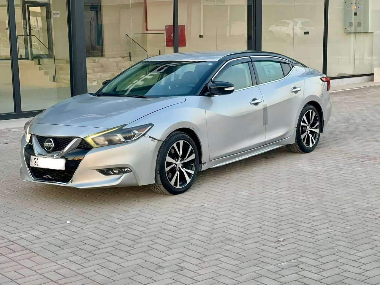 للبيع ومراوس سعر مناسب بلاش
نيسان مكسيما 2021 سعر 115 
سياره بدون حادث بيها كم قطعه سرقه من امريكا فقط انطيها حزام شرط بدون حادث او ضربه بدون ايرباك دواخل
محرك حجم V6 
محرك كير تبريد طخم شرط 
ماشيا 111 كيلو 
مواصفات SV 
بصمة ابواب 
بصمة تشغيل + تشغيل عن بعد 
شاشه كبيره كامره خلفيه 
تحكمات استيرن 
كشنات جلد 
كشنات كهرب 
تبريد قطعتين 
خمس انضمة قياده 
تبريد تدفئة شرط 
سياره جاهزه ومايعوزها دينار مصرف 
رقم هزه وسنويه جديد باسمي السياره شرط التحويل مكان سياره القيارة 
***********
