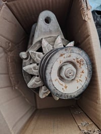 دينمو شفل قطعتين للبيع 07802195679