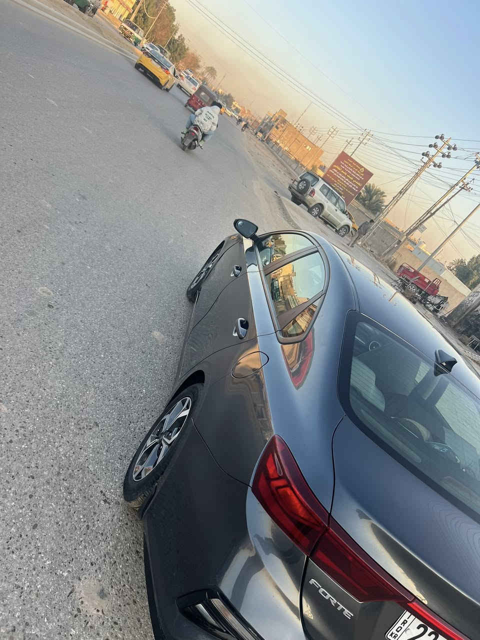 السلام عليكم كيا فورتي موديل2021 مكينة 2000 كادث قطعتين ***********
