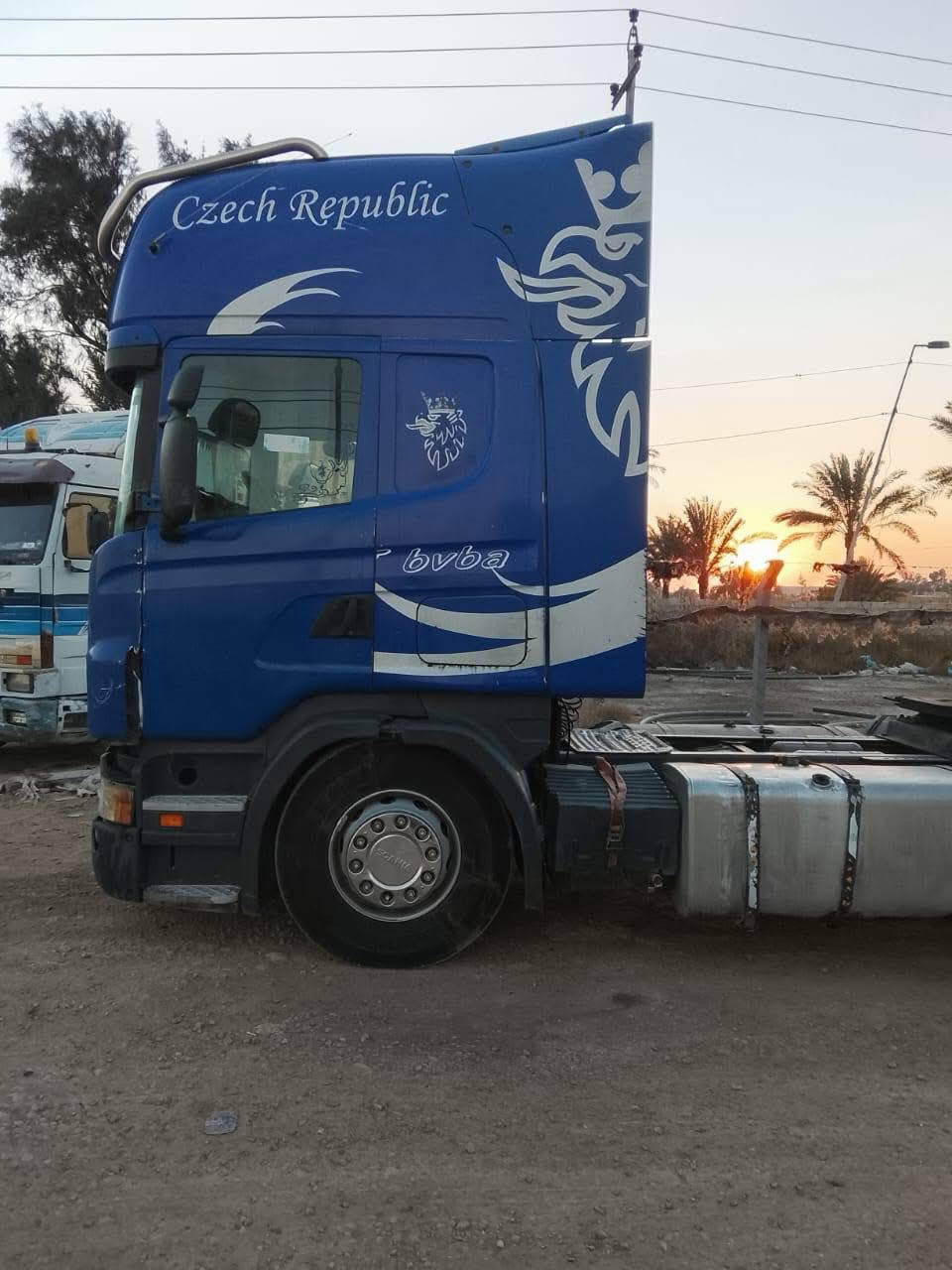 للبيع سكانيا راس و عربانه 2005 سليمانيه  كير مكينه اكسل كفاله سنويه 27 جوبلس أمامي سياره جاهزه للشغل الاستفسار الاتصال على الرقم ***********
