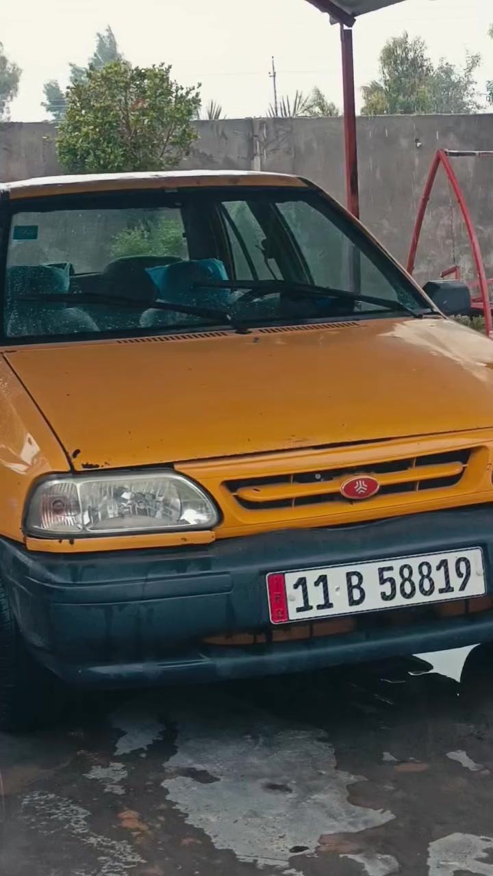 السلام عليكم سايبة مديل 2012 مصفرة هيئة وغرامة 
رقم انكليزي تخم تاير جديد مكينة خير من الله للبيع سعر 24 وبيهة مجال بس الجاملغ مال السايق مضروب للستفسار اكثر ***********
