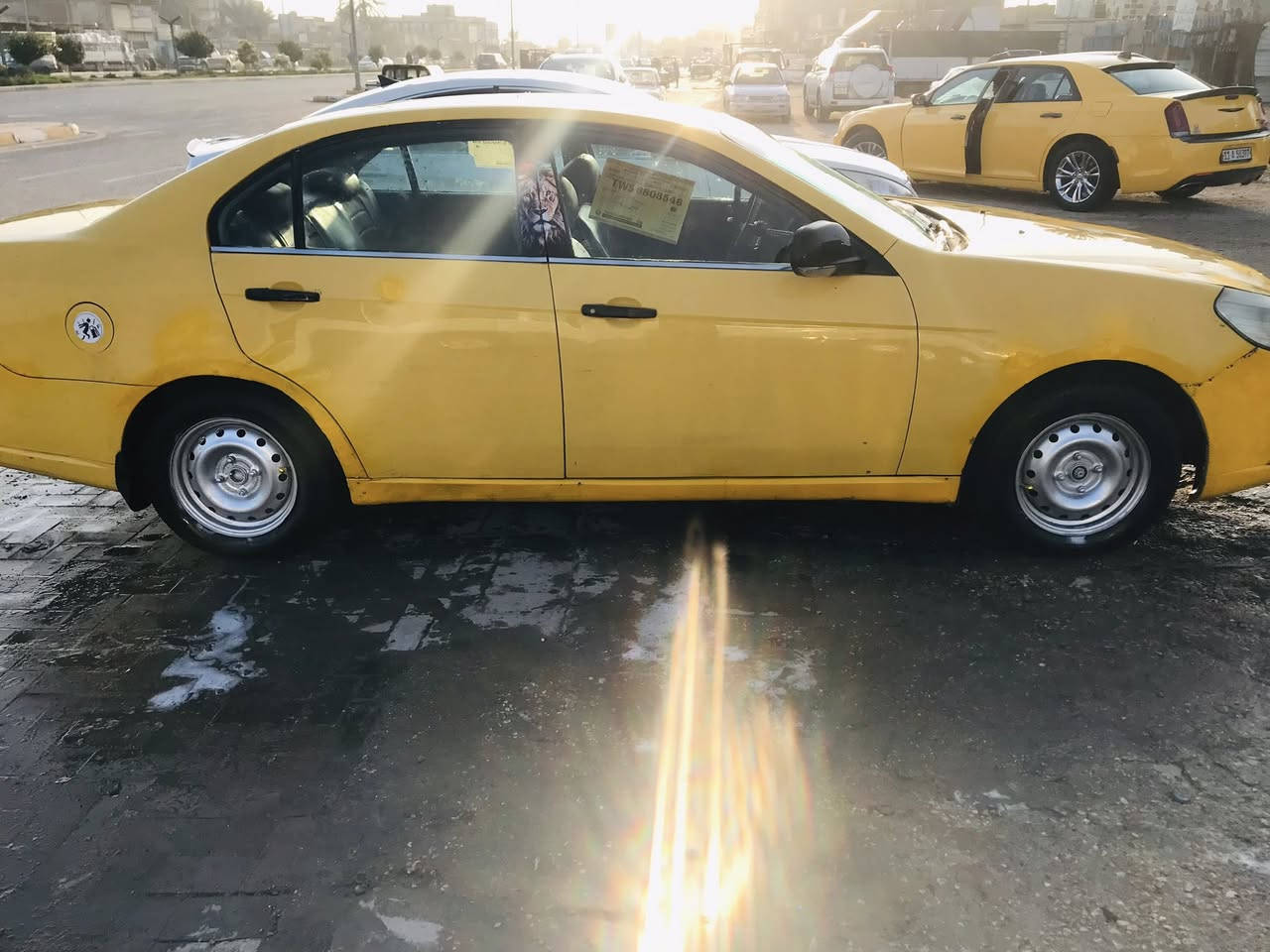 السلام عليكم شوفرليت ابيكا 2007للبيع او مراوس مكينه وكير كامري V6 3000 مكفولات حداديه اماميه وخلفيه 70 /100 ضربته جاملغ خلفي مصلح نفسيته كشره كدامك لايت  زنون اشاير ب المري  كهربائيات كله شغاله تبريد 🥶 سنويه 29بسمي رقم بغداد مصفره هيئه وغرامات السعر 50 وبيه مجال المكان كربلاء ***********
