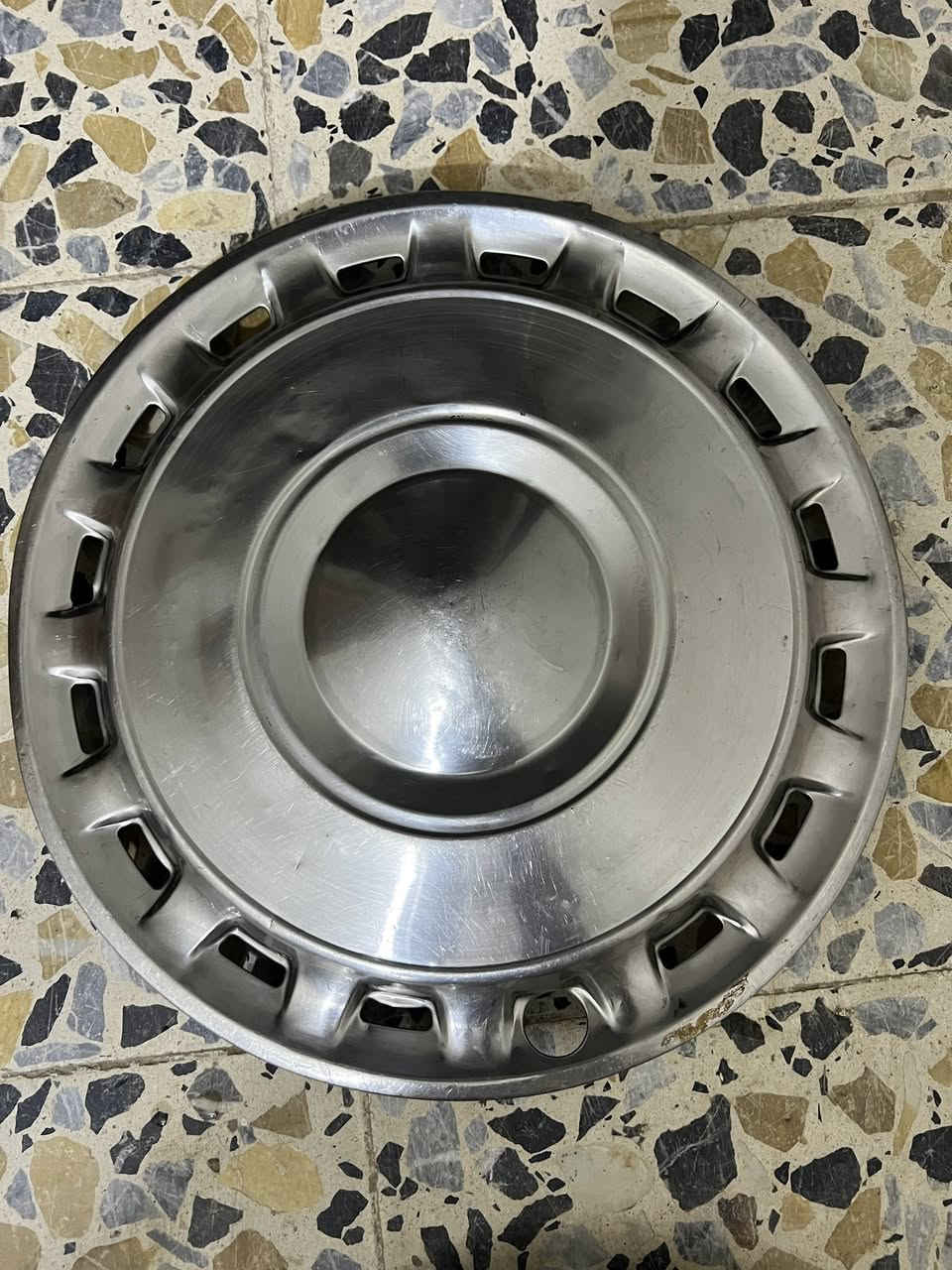 كبات للبيع نضيفات جدد كدام عينك
*********** يوجد توصيل
السعر 95,000 الف
